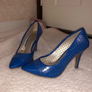 Blue heels 8 1/2
